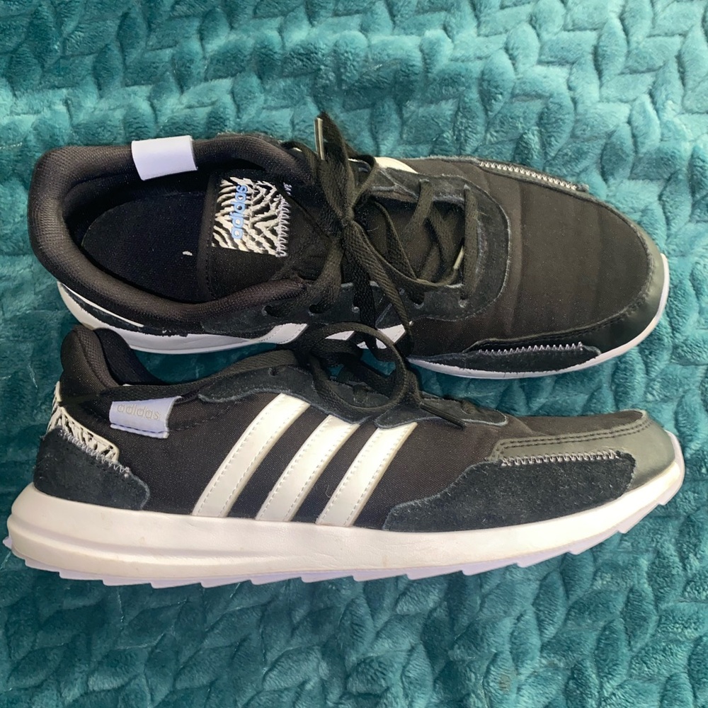 Adidas women’s size 11, ZEBRA accents